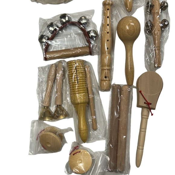 Chriffer kids musical instrument toy set comes with white storage bag. NWOT. - Picture 7 of 8